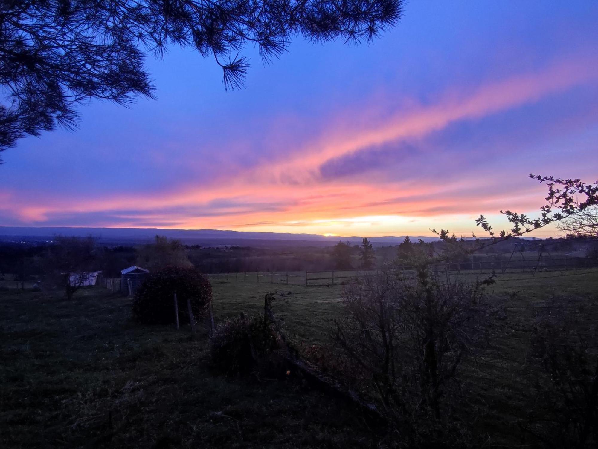 Maison De Campagne Vue Panoramique Rozier-en-Donzy 외부 사진